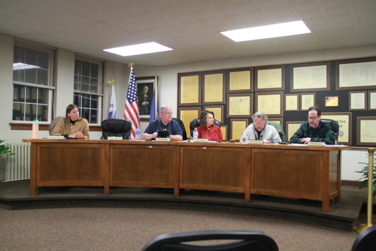 Gladstone City Commissioners Whitney Maloney, Brad Mantela, Judy Akkala, Joe Thompson and City Manager Robert Spreitzer meet for a regular meeting on Jan. 26. The commission has meetings at 6 p.m. on the second and fourth Mondays of each month.